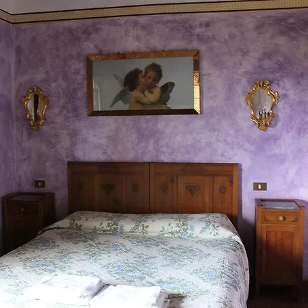 Casa de Campo La Grotta Di Montecchino Siena